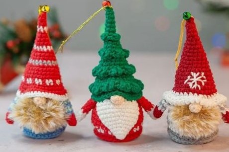 Crochet a Christmas Gnome